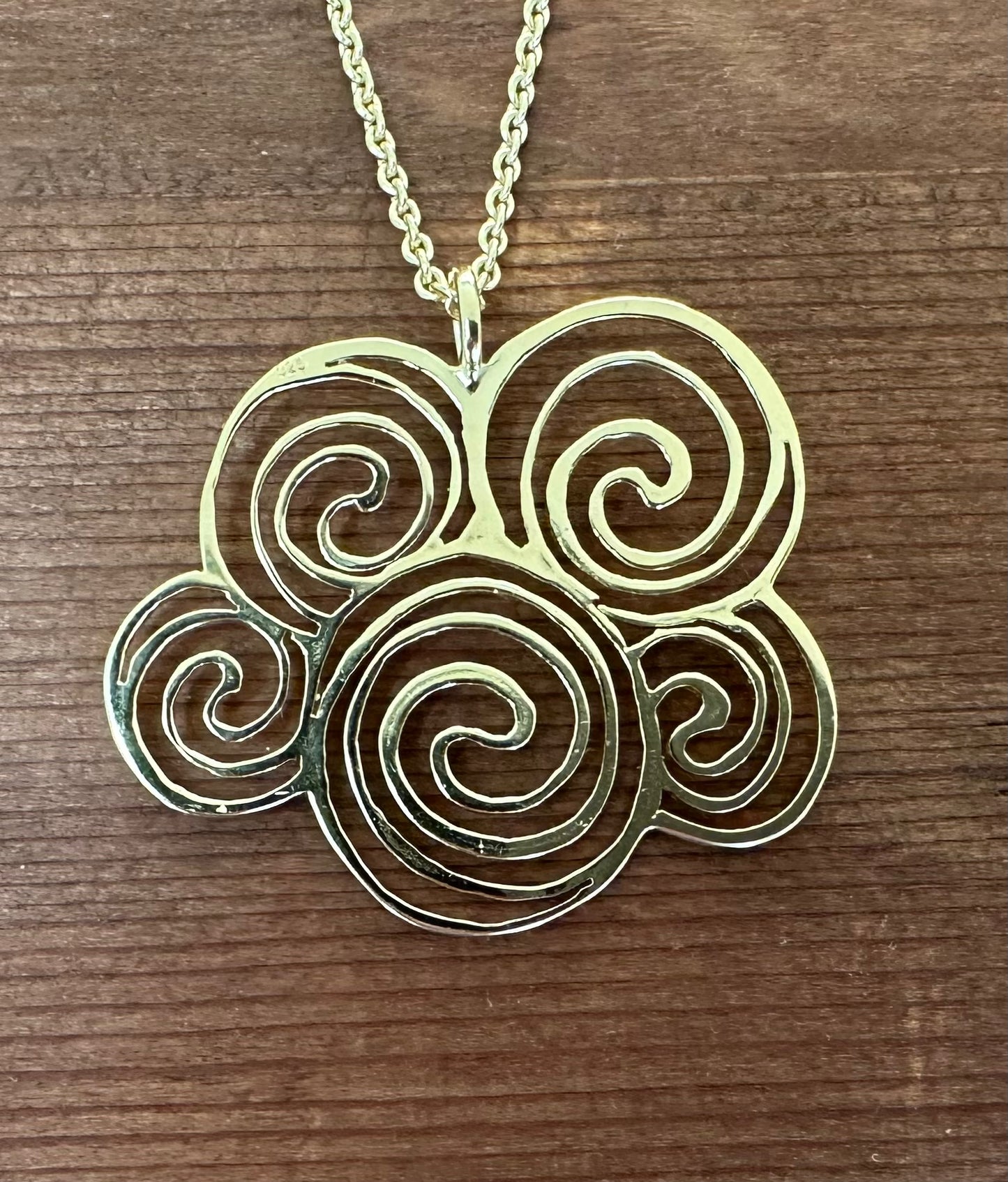 Kettenanhänger Newgrange