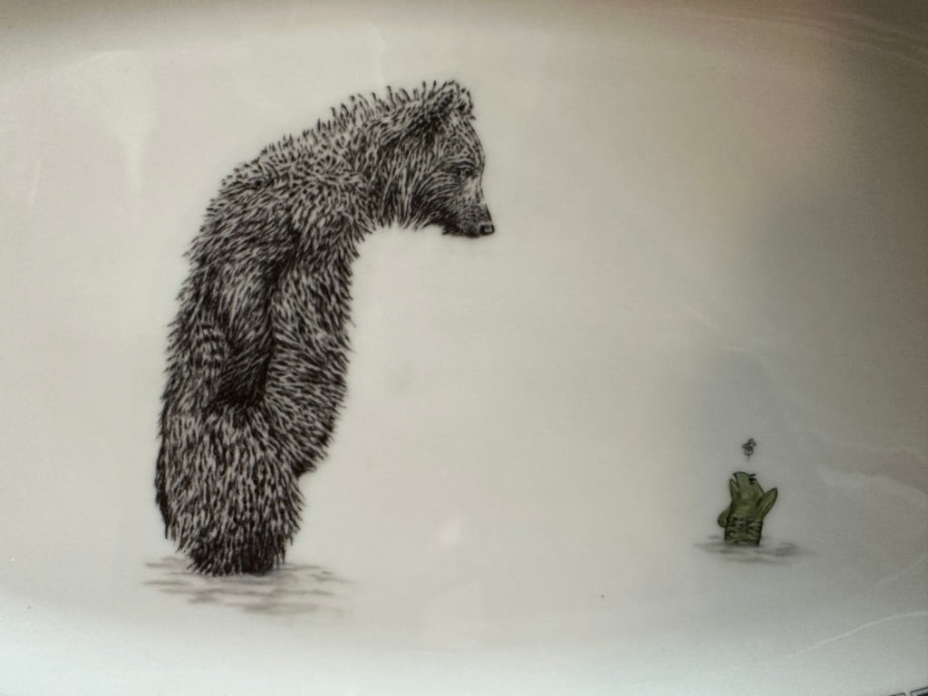 Vintage Platte Bär mit Fisch